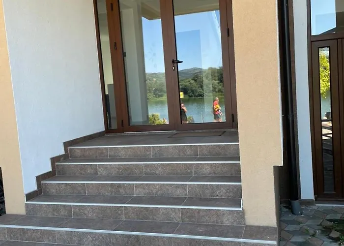 Milanovic شقة Ostrovo